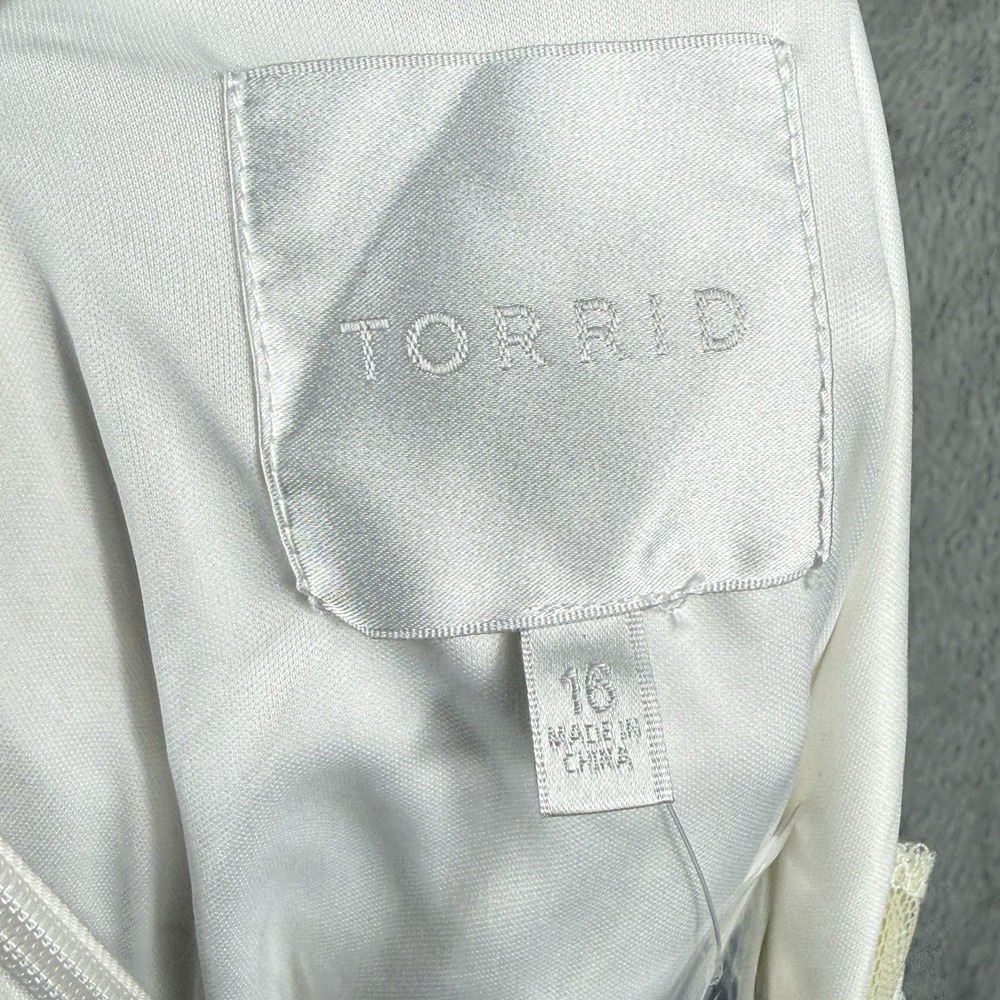 Torrid Midi Dress Womens 16 Ivory Wedding Hi-Lo Hem Sweatheart Neckline NWT - Picture 10 of 14